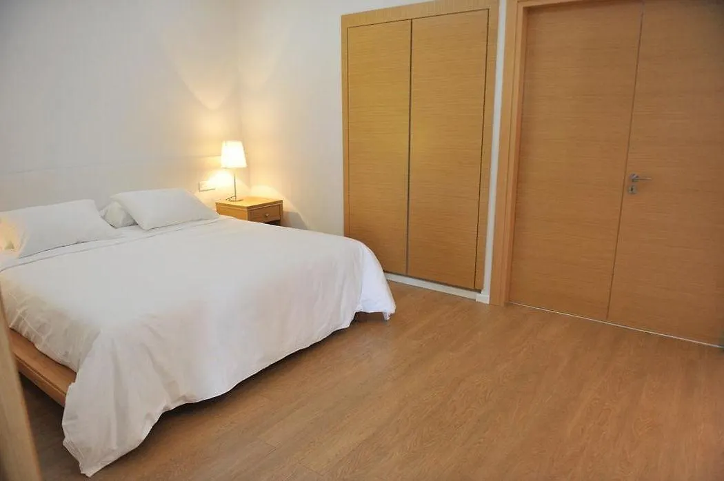 E-Hotel Larnaca Resort & Spa Perivólia