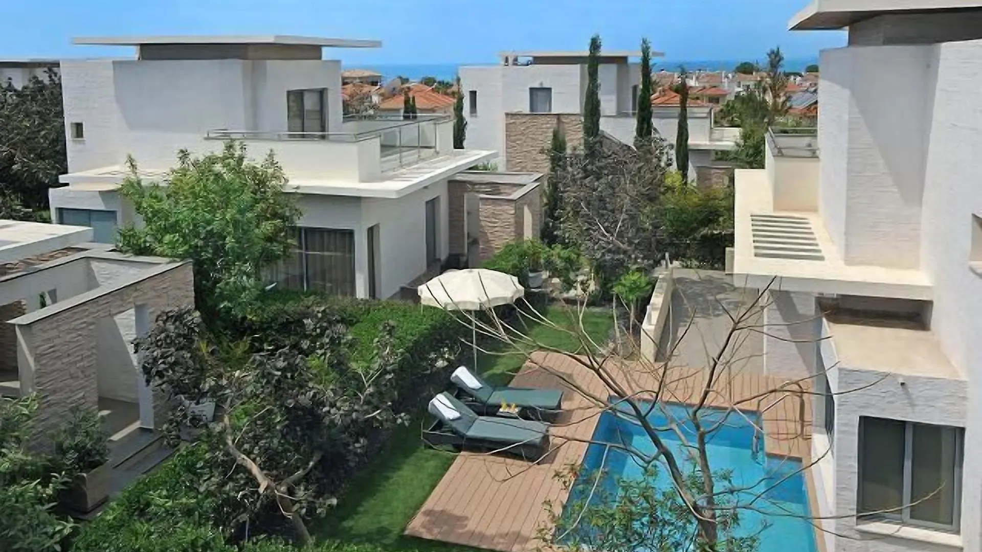 Hotel E-Hotel Larnaca Resort & Spa Perivolia