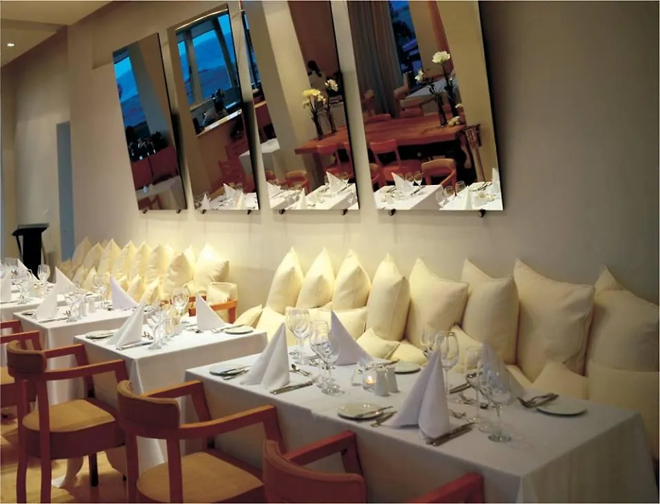 Hotel E-Hotel Larnaca Resort & Spa Perivólia