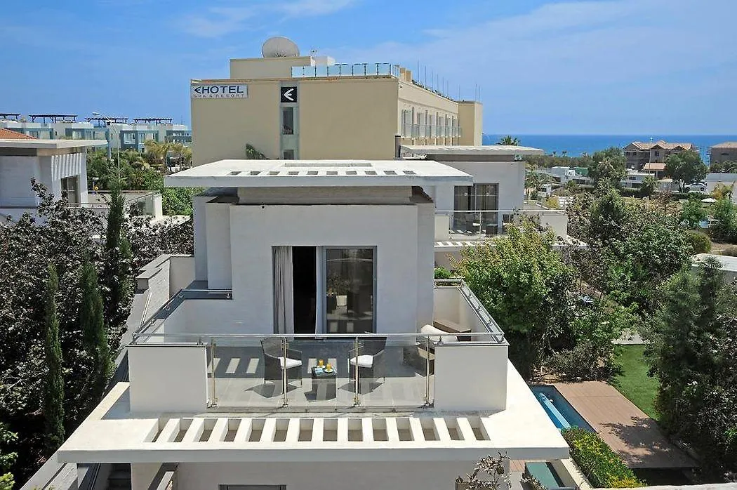 **** Hotel E-Hotel Larnaca Resort & Spa Perivolia Cipru