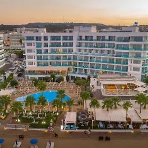 vrissaki-beach-hotel.protaras-cy-hotels.com/