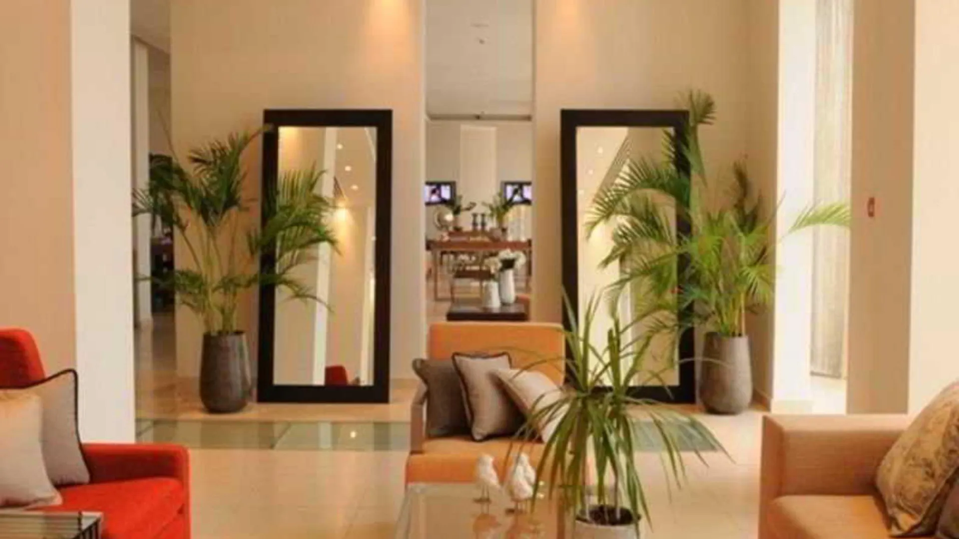 E-Hotel Larnaca Resort & Spa 페르볼리아 키프로스